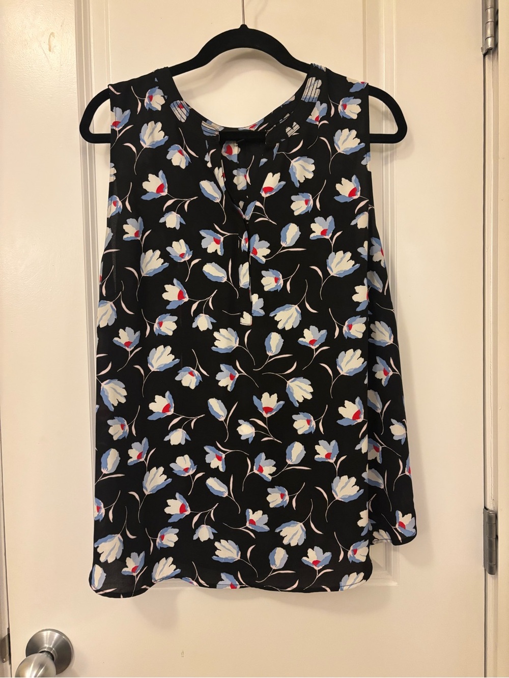 Talbots Floral Sleeveless Blouse – Black & Blue 2XP